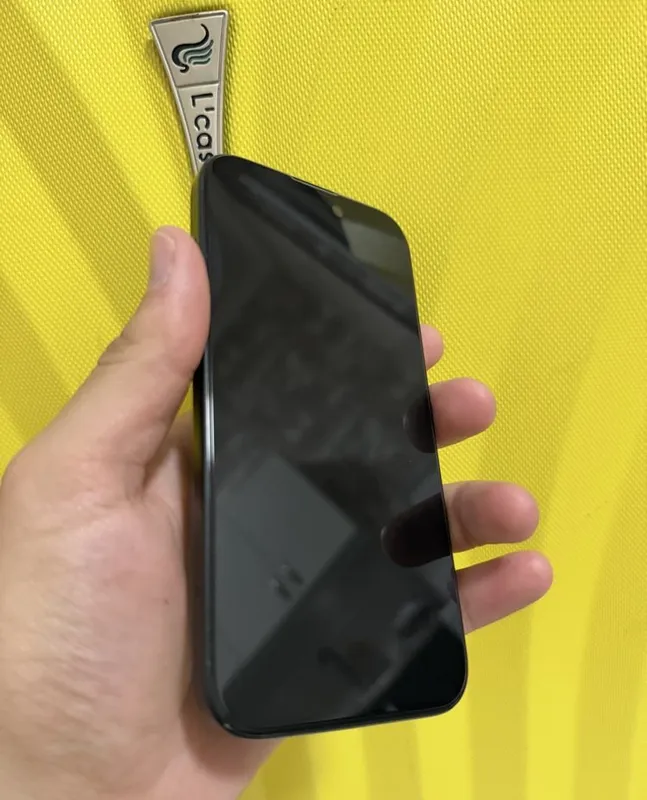 Iphone 15 128 GB 4
