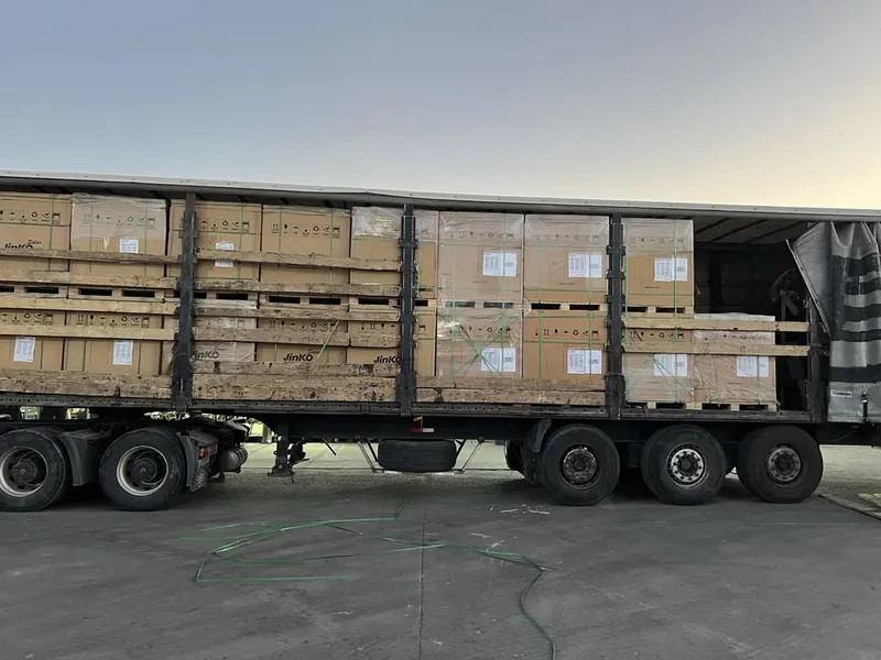Куёш панеллари оптом ва урнатиш хизмати Куёш панеллари оптом ва урнатиш хизмати
