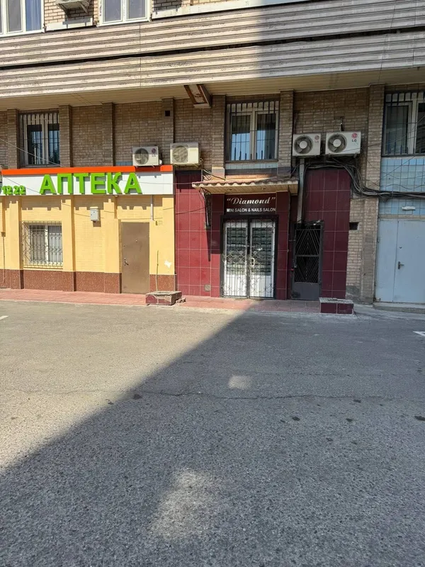 Продаётся Коммерческое Помещение 21 м2 Дархан, рядом с 17-школой — фото 1