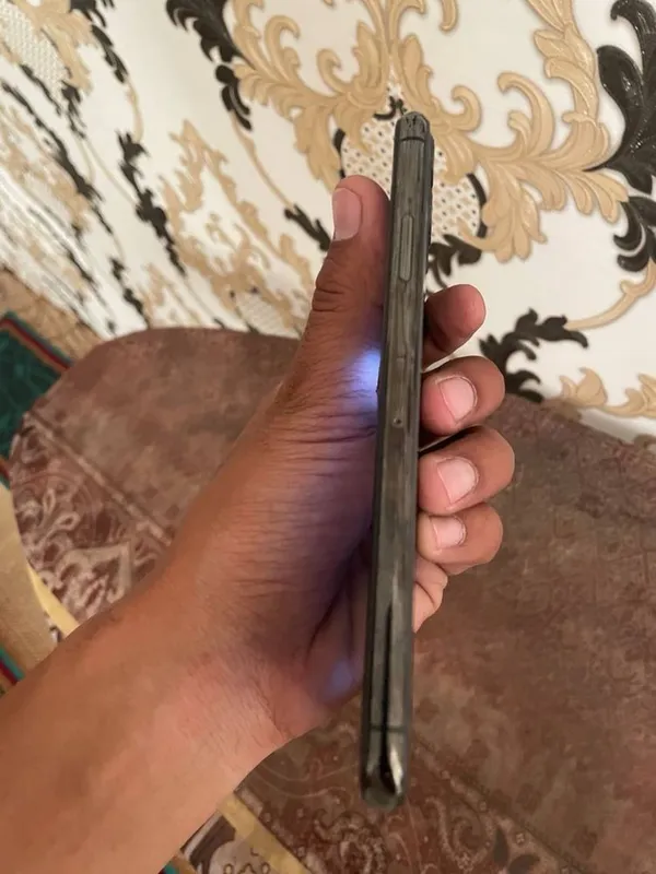 iPhone 11 pro max 64GB 3 iPhone 11 pro max 64GB 3