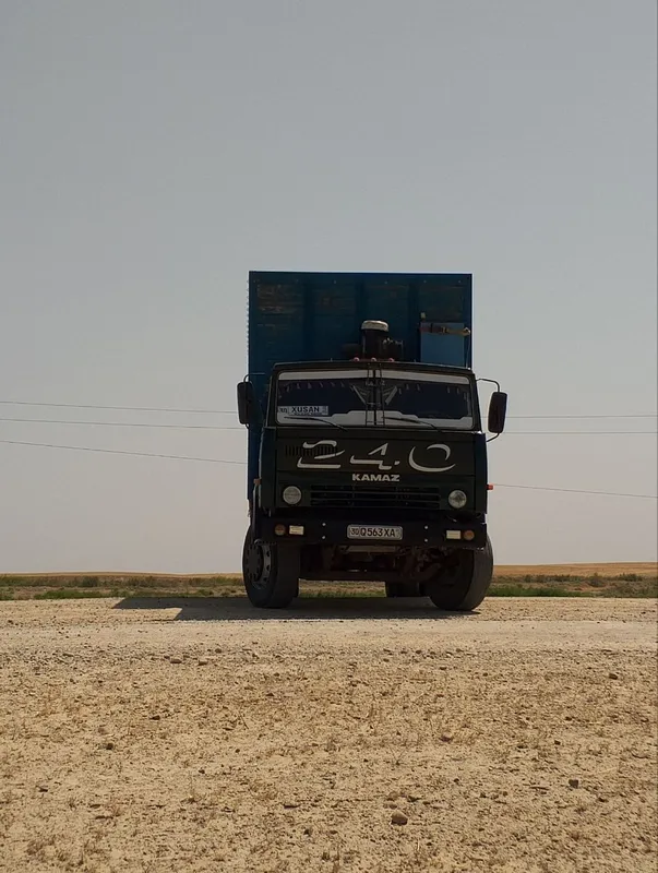KAMAZ .bortavoy 53212 . 4