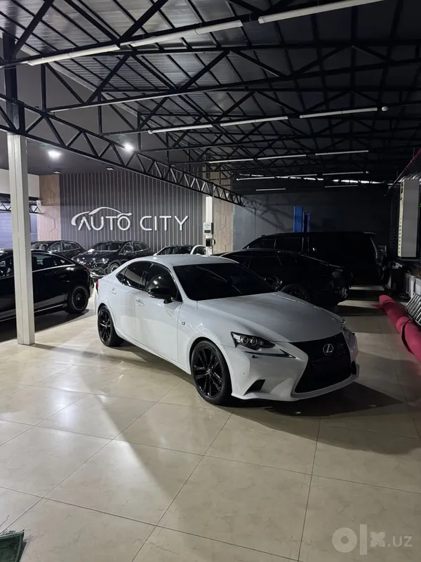 Lexus IS 250 F Sport 2 Lexus IS 250 F Sport 2
