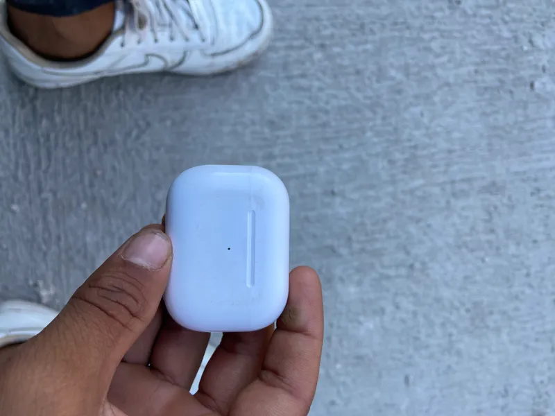 Apple naushnik sotiladi chotki ishashi narxi 120mi Apple naushnik sotiladi chotki ishashi narxi 120mi