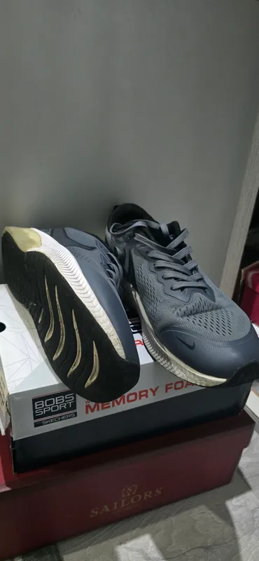 krossovka nike 2