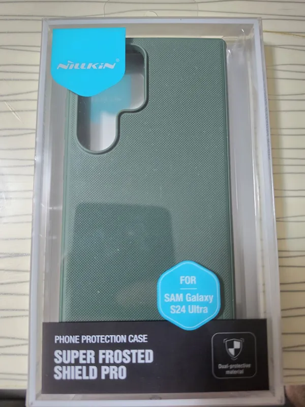 Продаются чехлы-чехол-chexol galaxy s24 Ultra