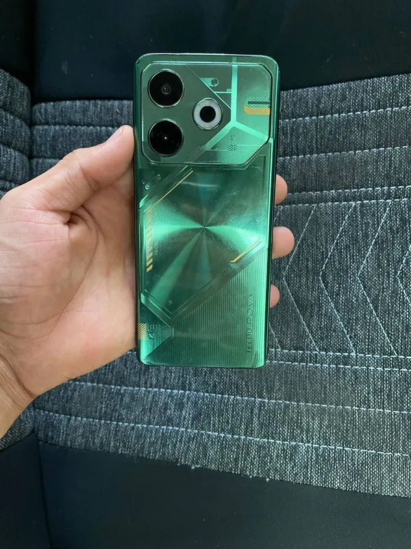 Techno pova 6 neo 4