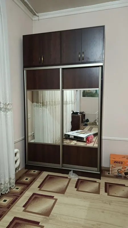 Kupe shkaf srochna sotiladi 1,500,000 1