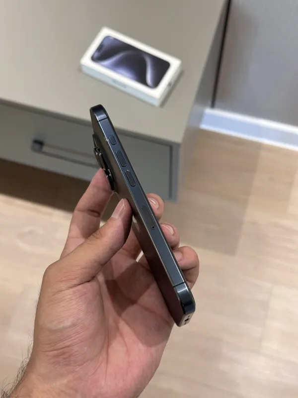 iPhone 15 Pro 128GB — фото 3