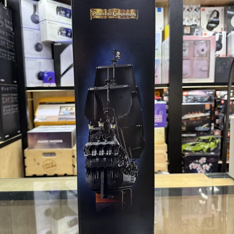Lego "Черная жемчужина ; Пираты карибского моря" — фото 2