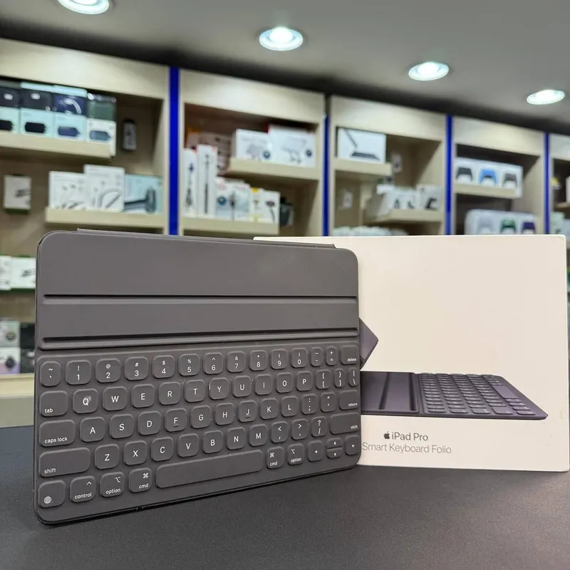 iPad Smart Folio Keyboard iPad Pro,Air 2 iPad Smart Folio Keyboard iPad Pro,Air 2