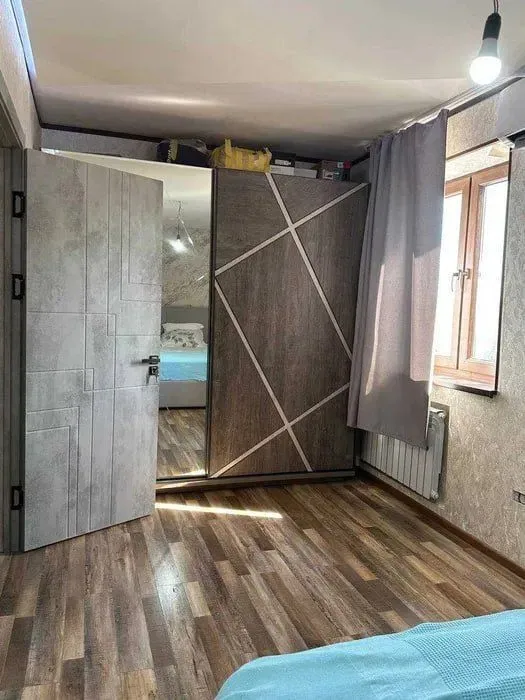 Срочно 2х комнатная с мебелью и техникой — фото 2