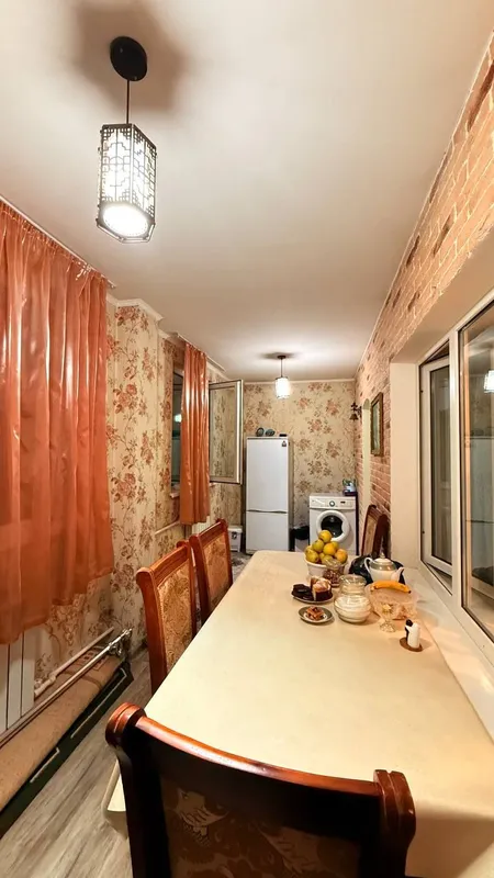 Chilonzorda 3 xonali kvartira sotiladi 7