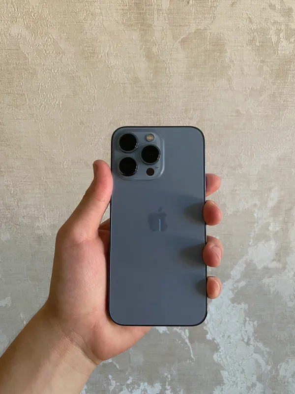 Продаётся 13 Pro 128GB 1