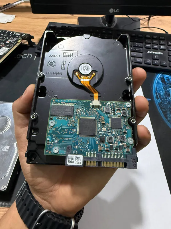 ssd va hdd bor 1 t holadi zor