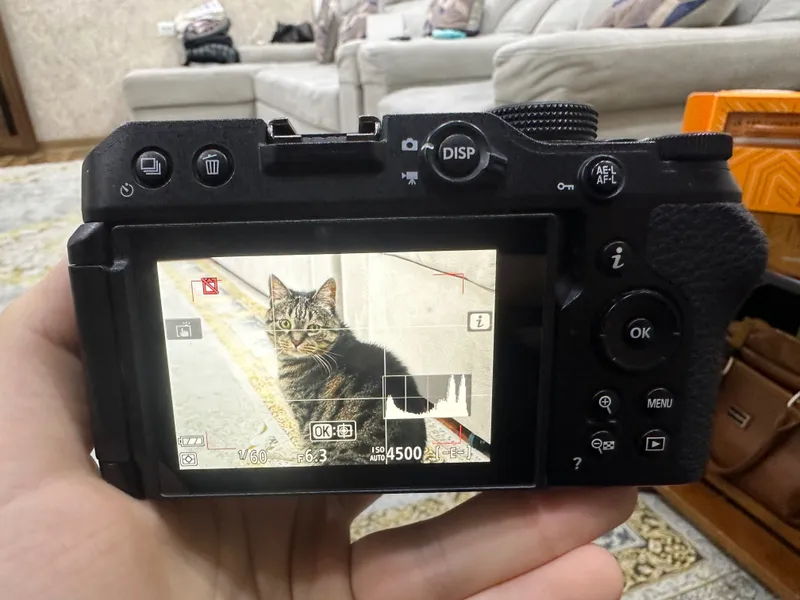 Камера Nikon Z30 с объективом 2