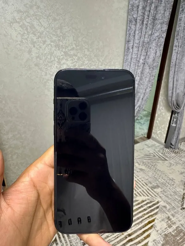 iPhone 14 pro max 1