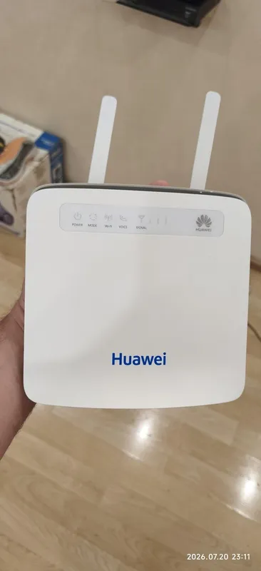Huawei e5186s-22a 4G router 1 Huawei e5186s-22a 4G router 1