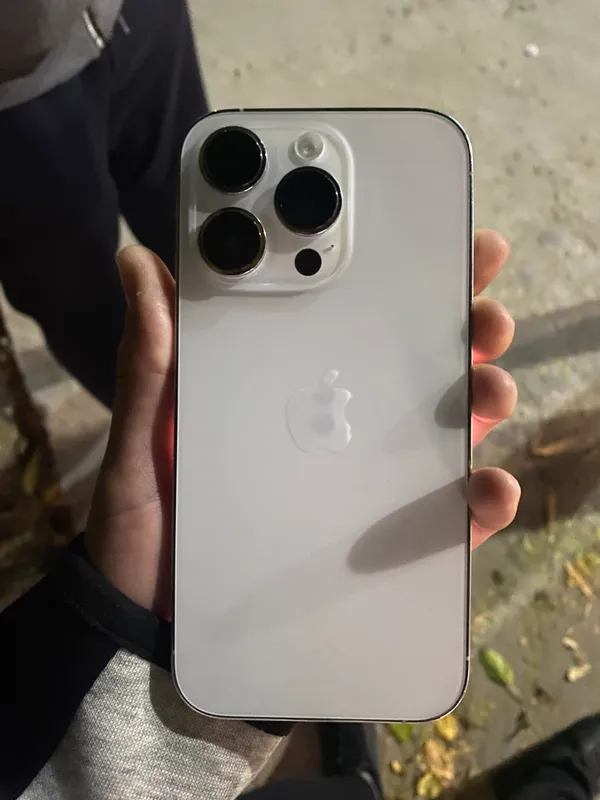 iphone 14 pro 4