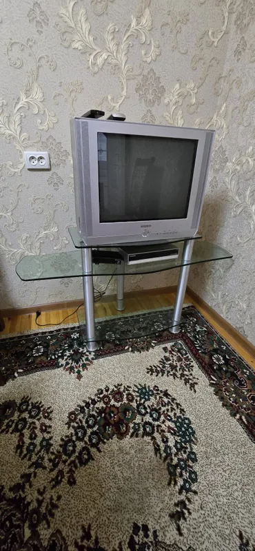 Televizor tyuneri bilan patstavkasi bilan