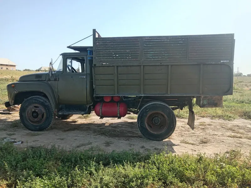 Zil Samasavol...
