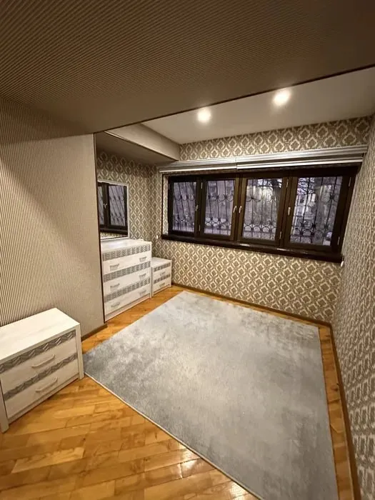 Аренда 3-комн. кв. 70 м² · ID 12002 1 Аренда 3-комн. кв. 70 м² · ID 12002 1