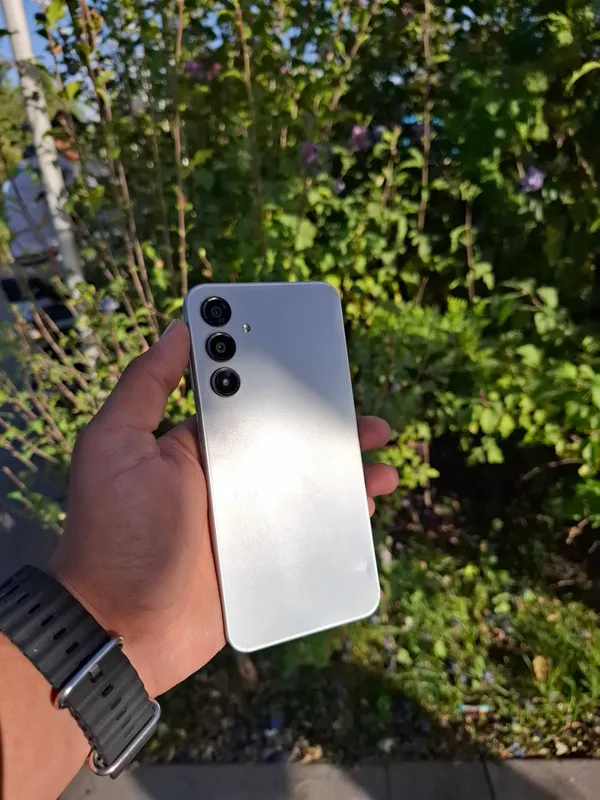 SAMSUNG A16 3 SAMSUNG A16 3