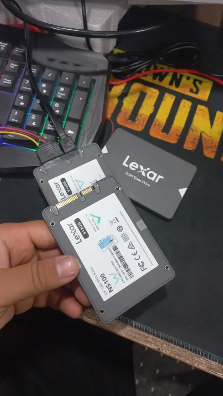 Sdd 256 gb holati yangi