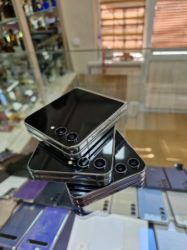 Samsung Flip5 5G 2
