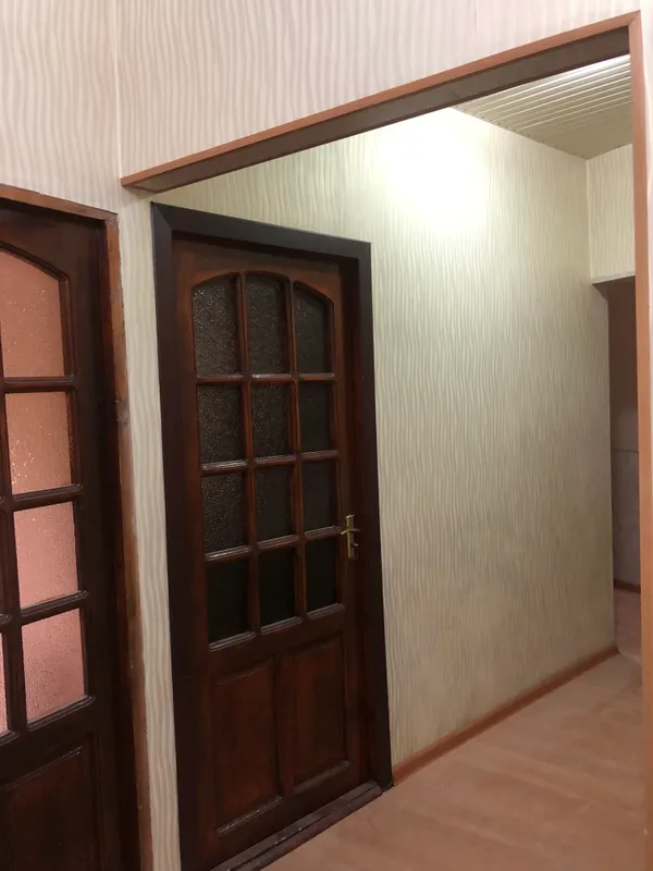 Eshiklar sotiladi