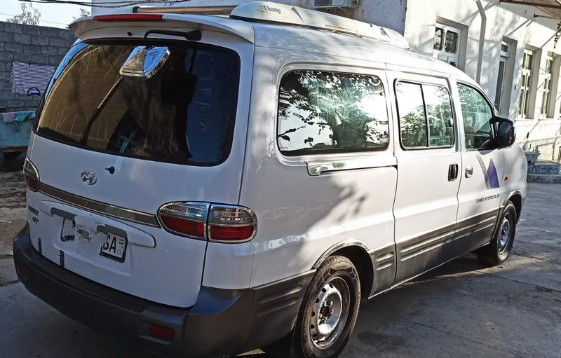 Hyunday STAREX 2005. 11kishilik 2 Hyunday STAREX 2005. 11kishilik 2