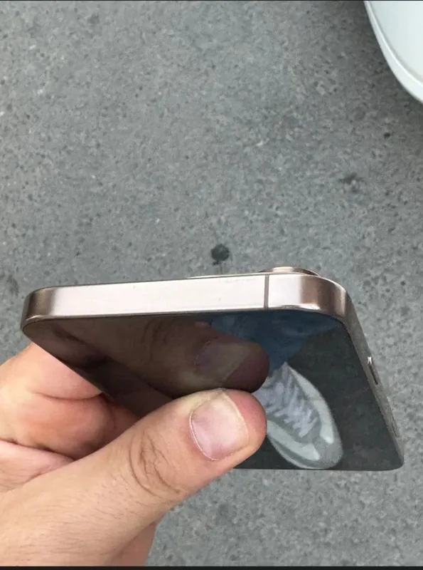 obmen iphone 16 pro max 6