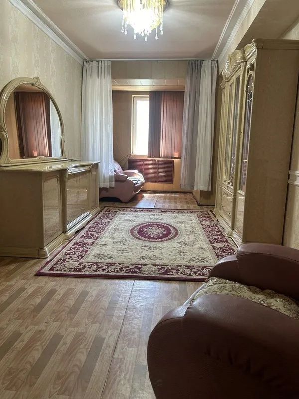 Концертный зал Дружба народов 3х комнатная. Magic city — фото 1