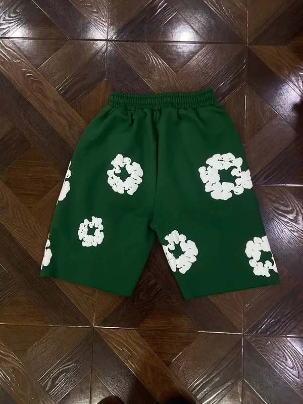 Denim tears shortiklari 2