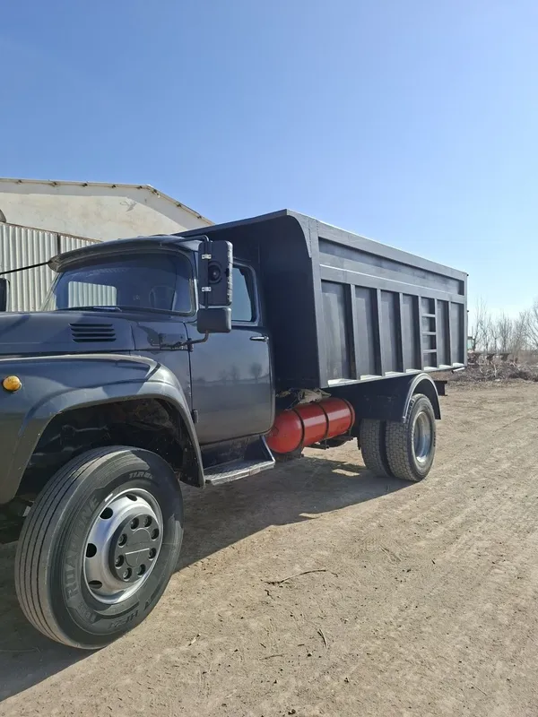 Zil MMZ554 xolati alo