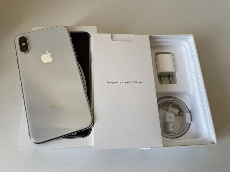 iPhone XS 256GB Silver
