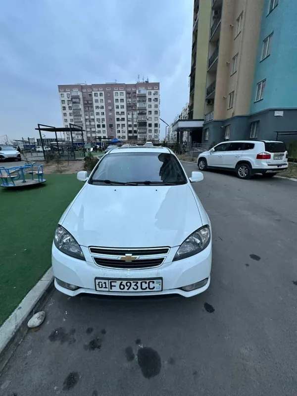 Chevrolet Jentra holati ideal AT 2022yilda chiqan