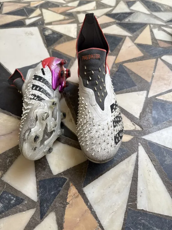 Butsi Adidas Predator 36 razmer — фото 1