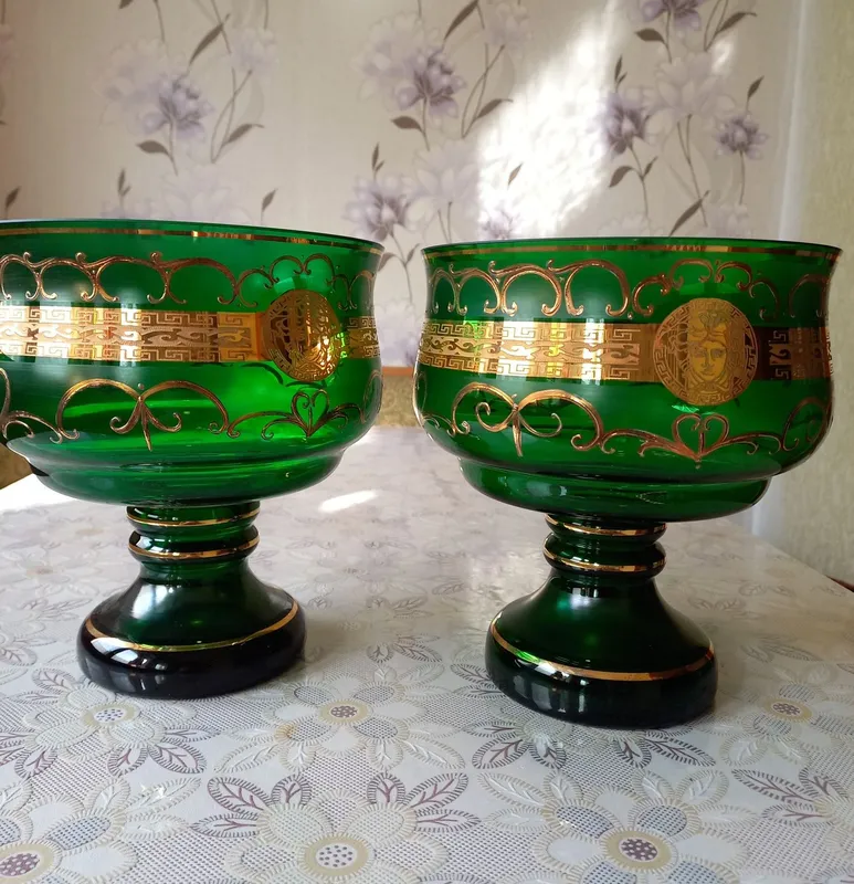 Продаются вазы парные. 2 Продаются вазы парные. 2