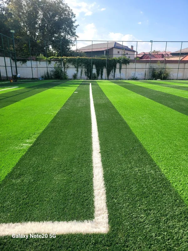 Sun'iy gazon— futbol maydonlari va bolalar maydoni — фото 1