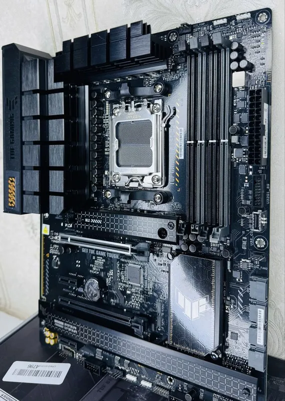 Asus Tuf Gaming B650-Plus WIFI DDR5 AM5 — фото 3