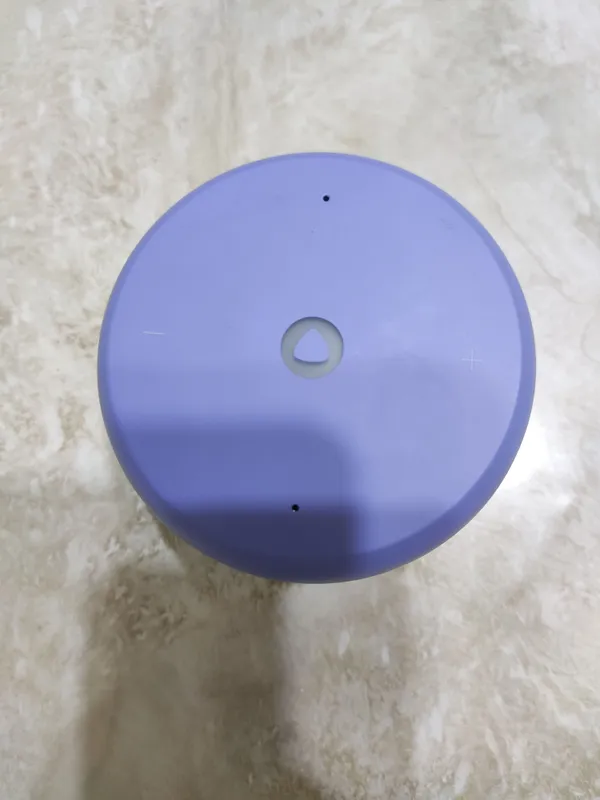 Alisa Light 2 aqlli kolonkasi sotiladi 2