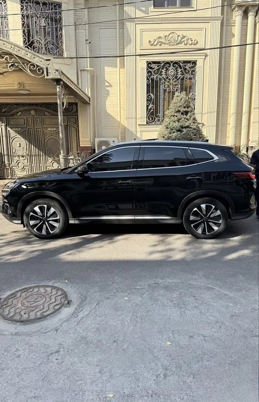 BYD Champion EV 605 4 BYD Champion EV 605 4