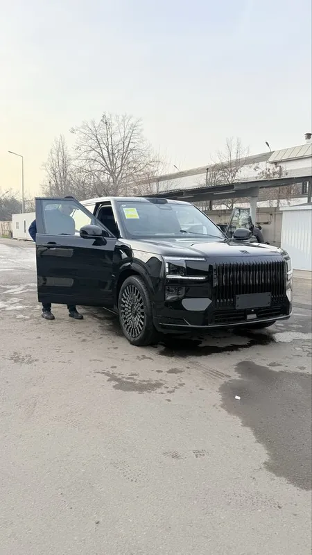 Zeekr 9x Ultra 70 кВт 2 Zeekr 9x Ultra 70 кВт 2