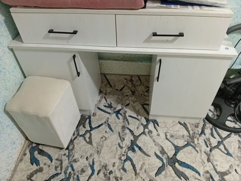 spalni sotiladi garnitur bor 3 spalni sotiladi garnitur bor 3