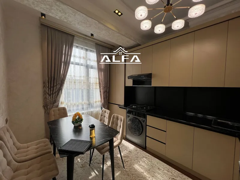 3-комнатная 80 м2 8 3-комнатная 80 м2 8