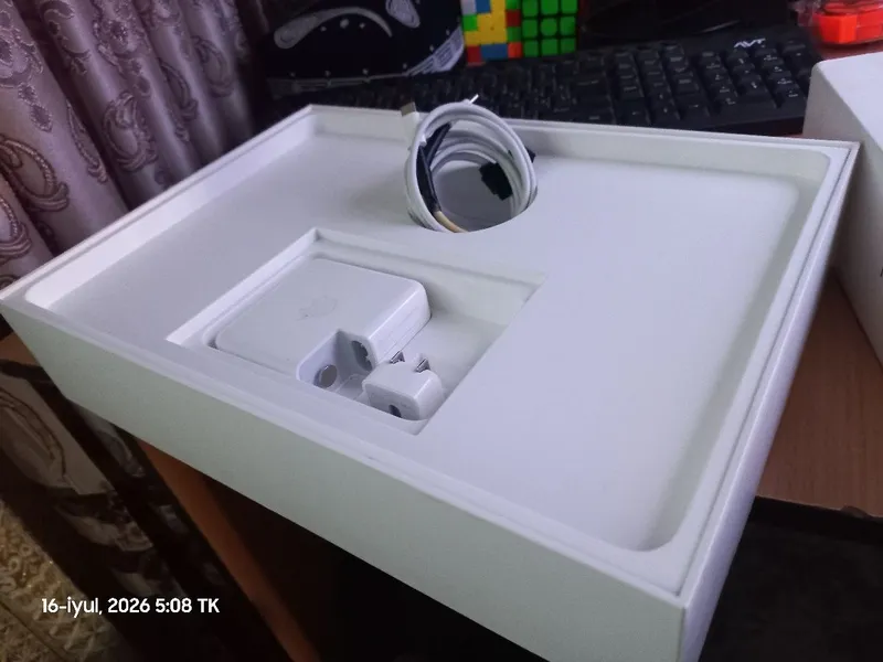 Macbook pro 13 inch 8 Macbook pro 13 inch 8