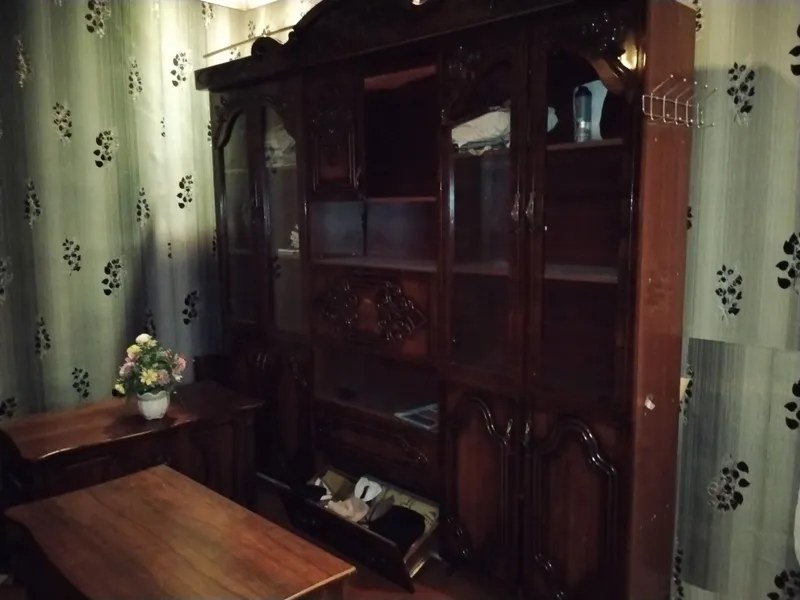 mebel ishlatilgan lekin sifatli xolati yaxshi
