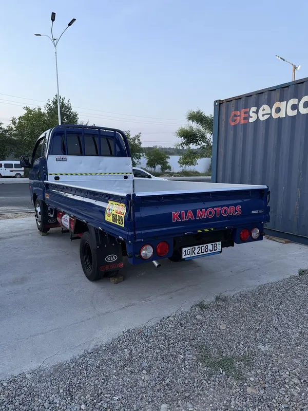 sotiladi kia bongo 1.2 ton 2012 yil 4