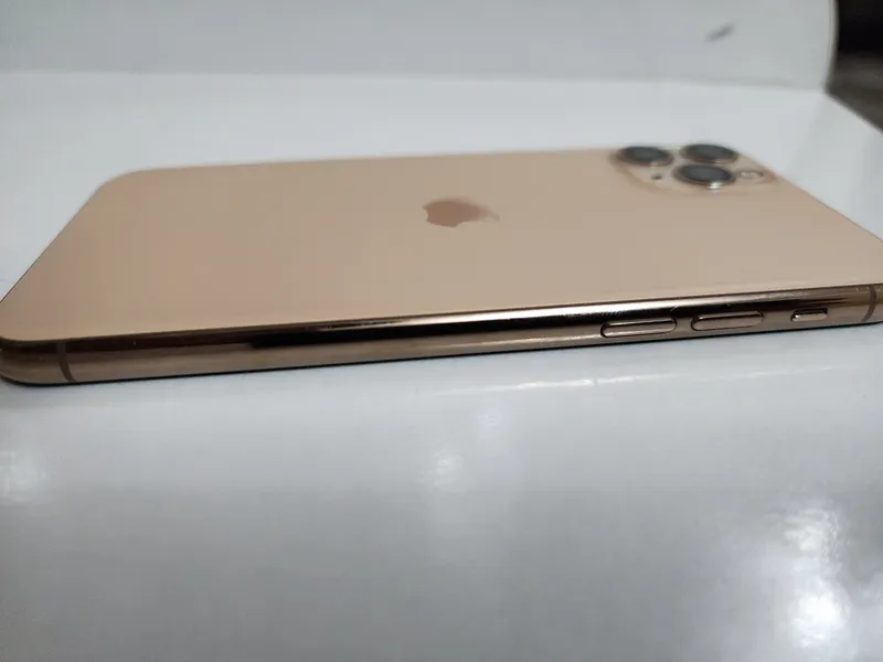 iphone 11 Pro Gold 256GB Srochna — фото 2