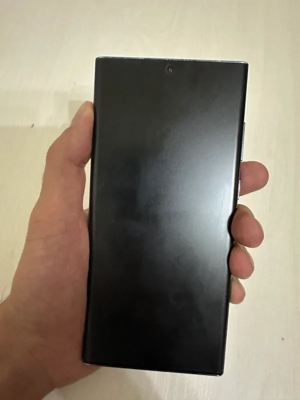 Samsung Galaxy S22 Ultra 12/256 2 Samsung Galaxy S22 Ultra 12/256 2